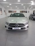 foto mercedes a180 1.3 i kompaktlimousine auto. 135 cv